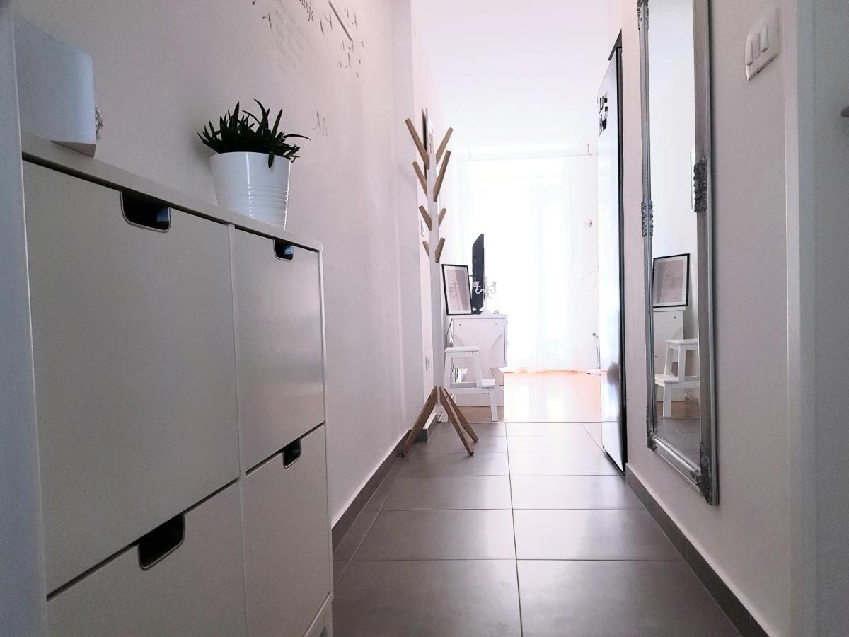 Apartman Noa สปลิท ภายนอก รูปภาพ