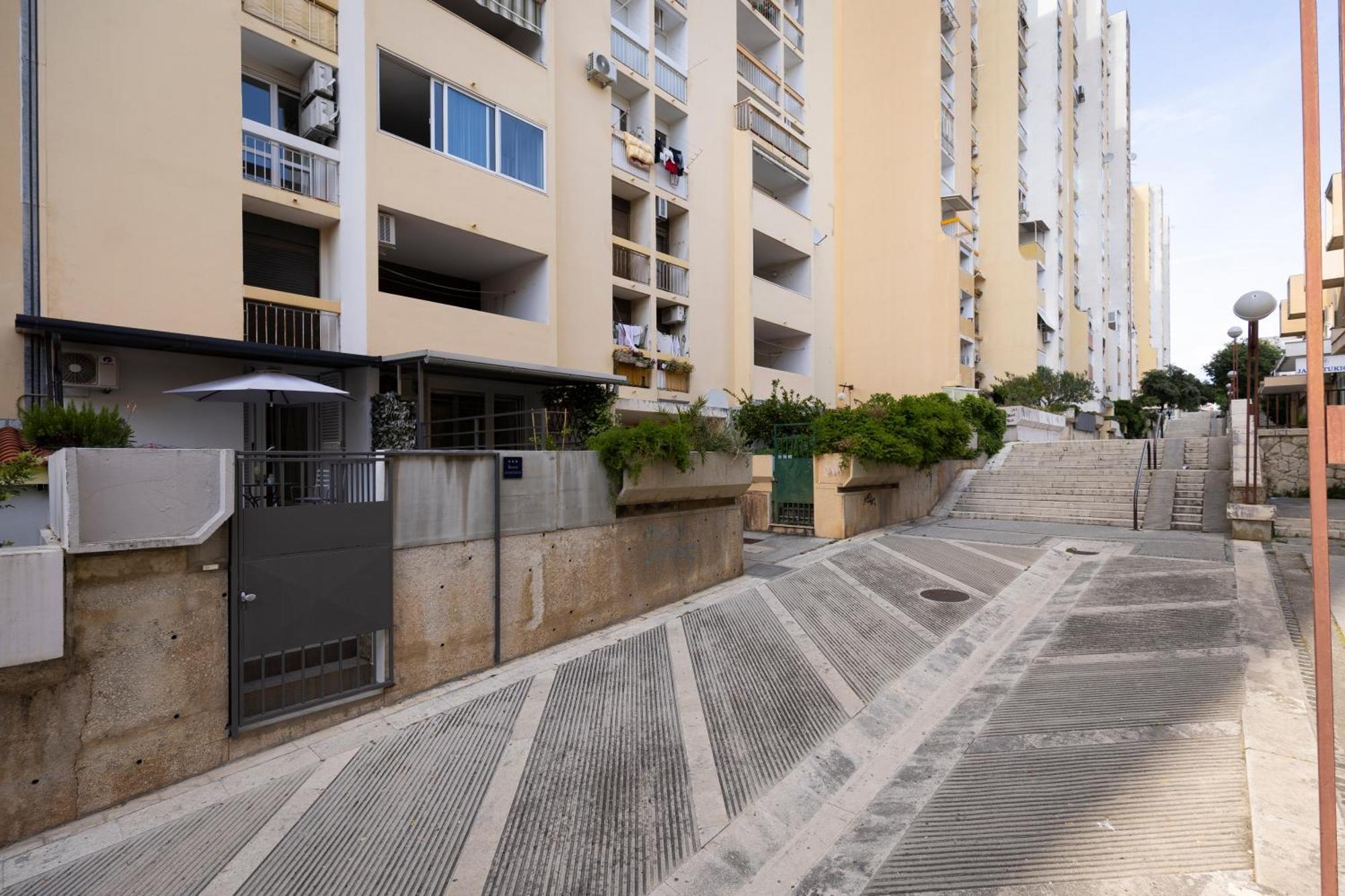 Apartman Noa สปลิท ภายนอก รูปภาพ